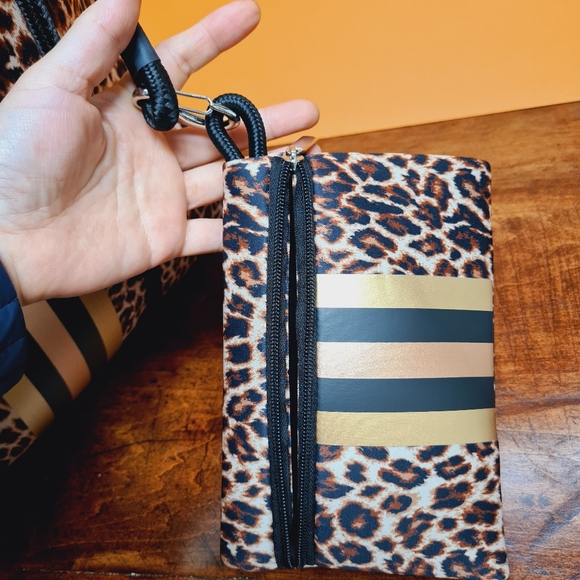 Leopard Print Tote Bag with Stripe Handbag Detachable Matching Pouch - Picture 10 of 10